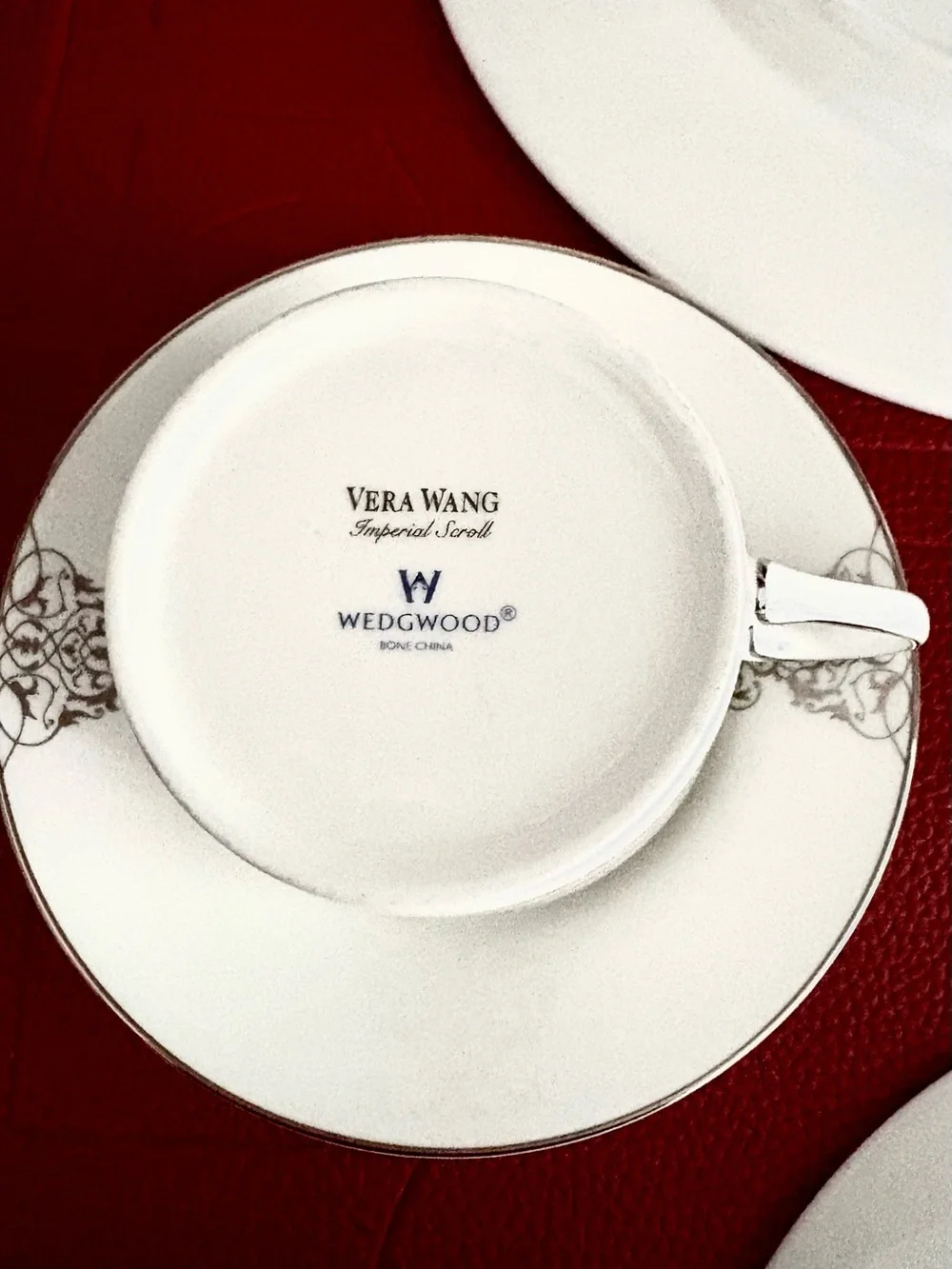 Vera Wang Imperial Scroll 5 piece Place setting NEW !  Wedgwood China! Silver